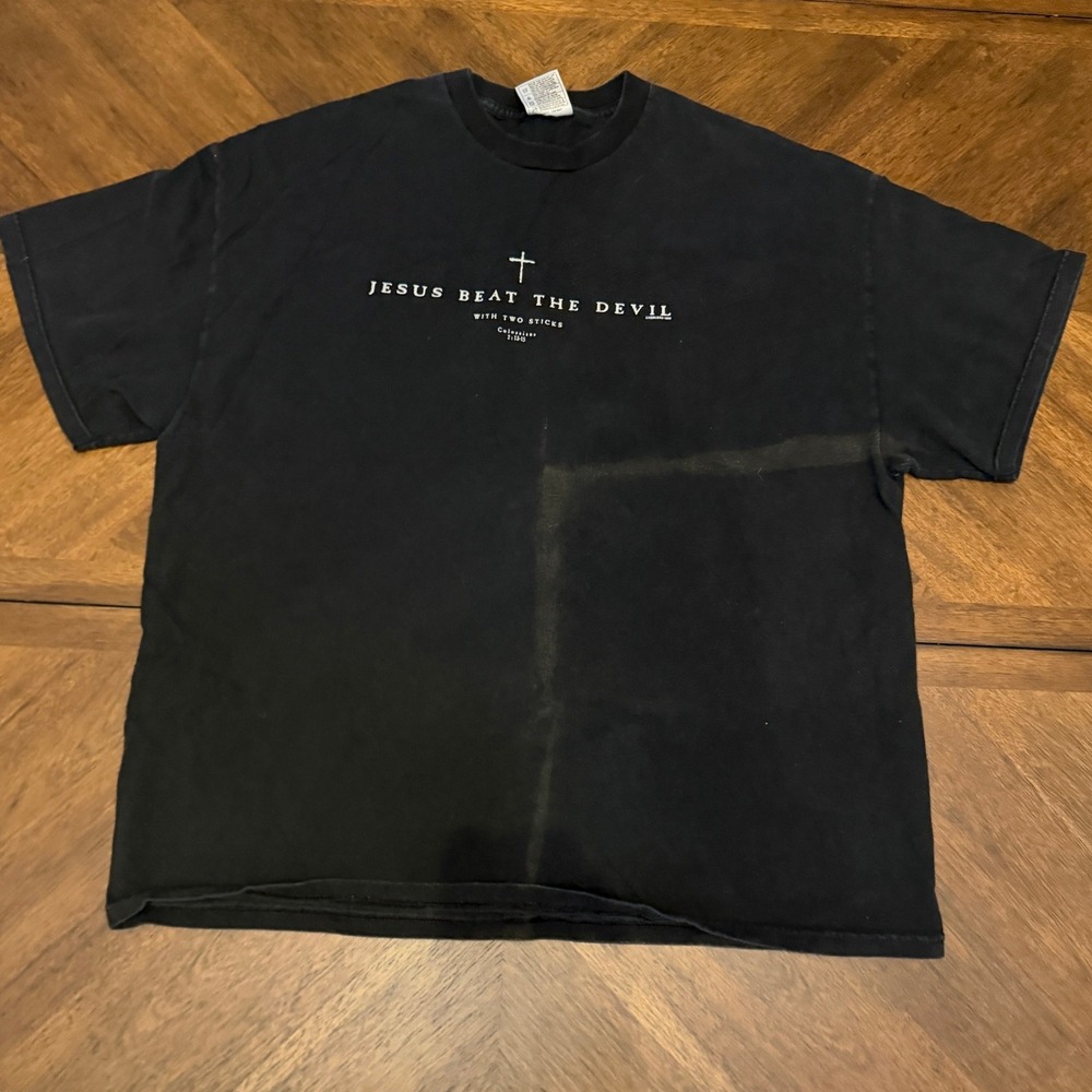 Tennessee River Jesus Beat The Devil With Two Sticks T-Shirt Black 2XL Vintage